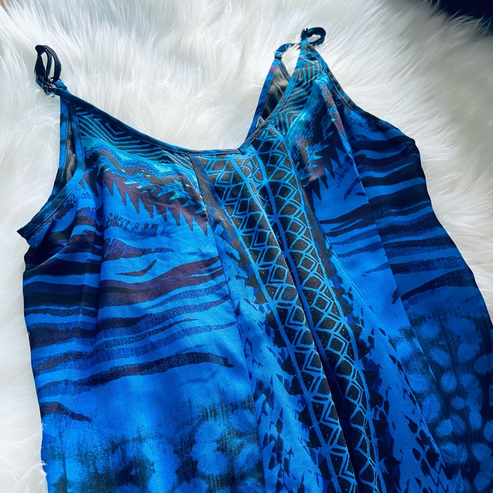 Express maxi dress with spaghetti strap. Blue color Size XS/TP only
